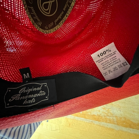 Genuine Panama red hat - Picture 3 of 10